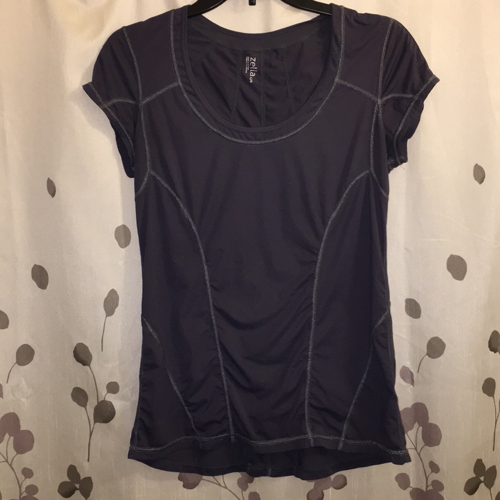 EUC Women’s Zella Athletic Top Size Large